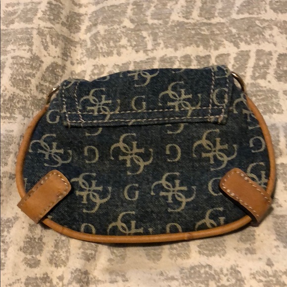 Guess clutch - Picture 2 of 2